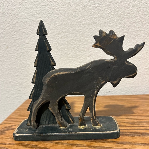 Rustic Black Moose and Tree Decor - Picture 6 of 9
